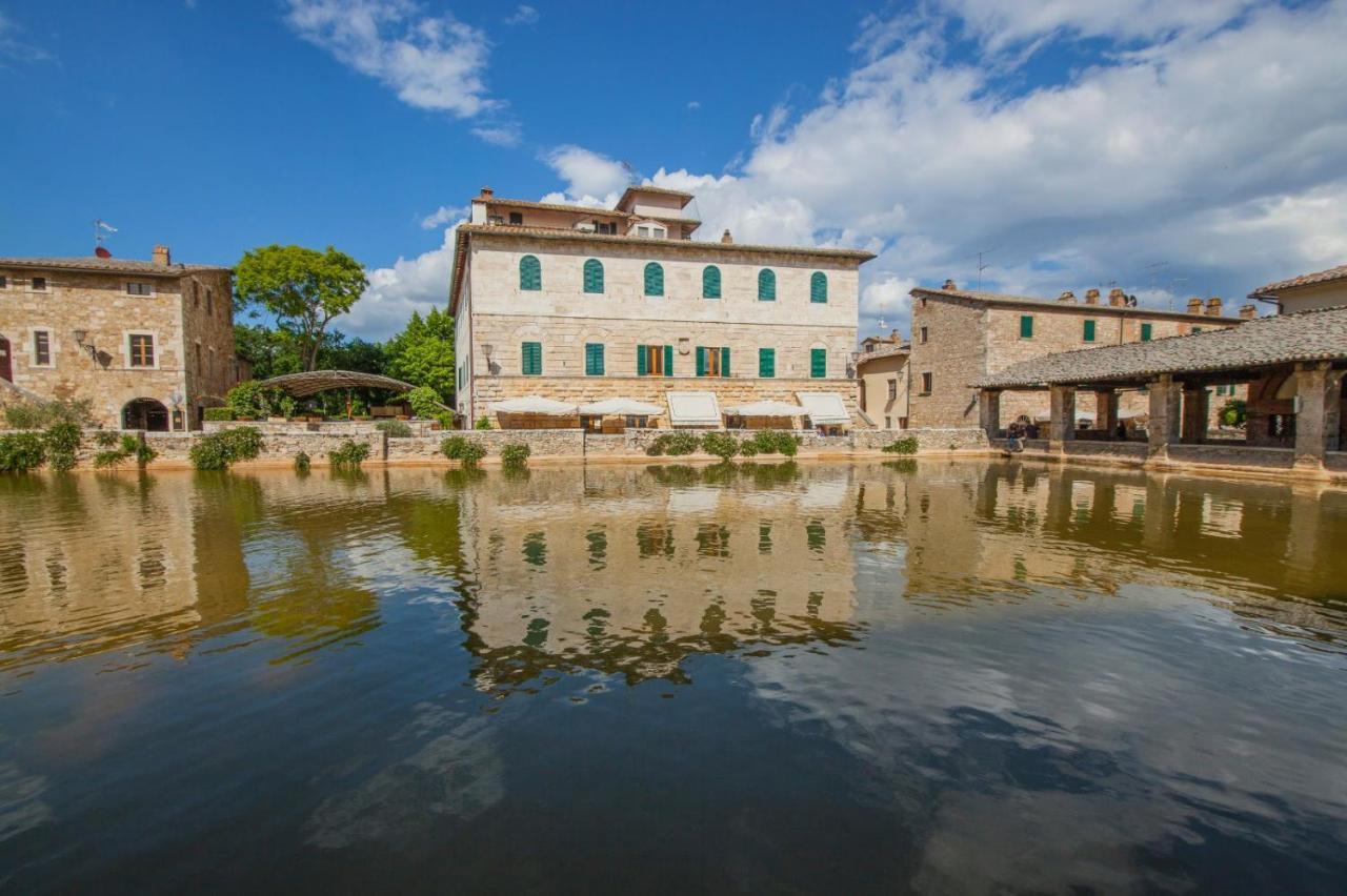 Agriturismo La Poderina Баньо-Виньони Экстерьер фото